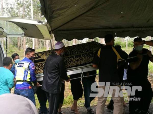 Allahyarham Hasbullah selamat dikebumikan di Tanah Perkuburan Islam Kampung Padang, Gerik kira-kira jam 11.45 pagi tadi.