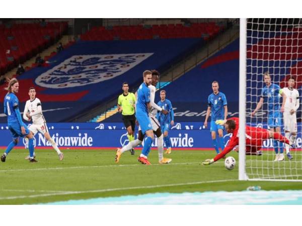 Foden menjaringkan gol buat England pada perlawanan berkenaan.