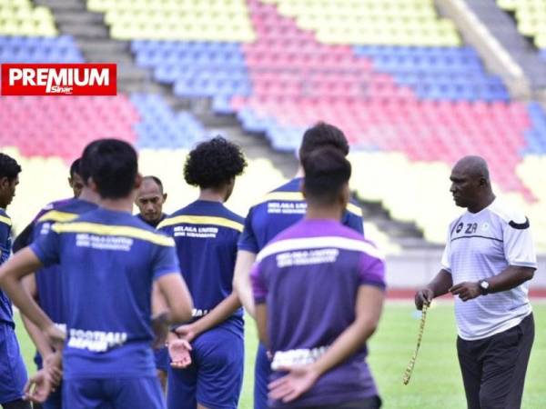 Zainal Abidin mula membimbing Melaka United sejak tahun 2019. -Foto FB MUSA