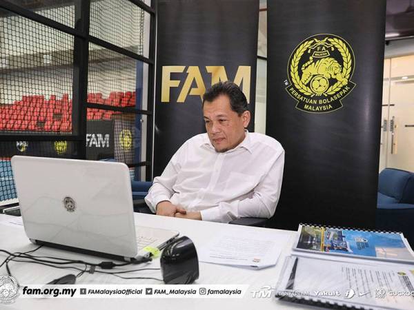 Hamidin turut serta menyertai Kongres AFF ke-27 yang dijalankan secara maya hari ini. - Foto: Facebook FAM