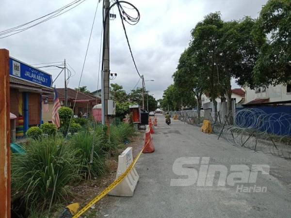 Penduduk yang tinggal berhampiran lokasi asrama pekerja lelaki dan wanita yang dikuatkuasakan PKPD dinasihatkan agar tidak panik.