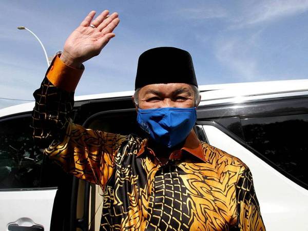 Mesyuarat Majlis Kerja Tertinggi (MKT) UMNO yang dipengerusikan Presiden parti Datuk Seri Dr Ahmad Zahid Hamidi malam ini memfokuskan kepada usaha pembentukan kerajaan baharu Perak. Foto Fail Bernama