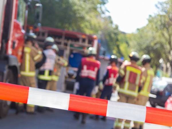 Seorang pemandu lori tangki putus kaki kiri selepas terbabit dalam kemalangan di Kilometer (KM) 43.5 Lebuhraya Pantai Timur (LPT) - Bukit Tinggi, Bentong pagi tadi. - Gambar hiasan 123RF