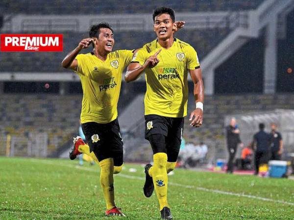 Shahrel Fikri (kanan) menjadi watak penting kepada Perak musim lalu dan berjaya menjaringkan 10 gol dalam saingan Liga Super sebelum berpindah ke Selangor FC.