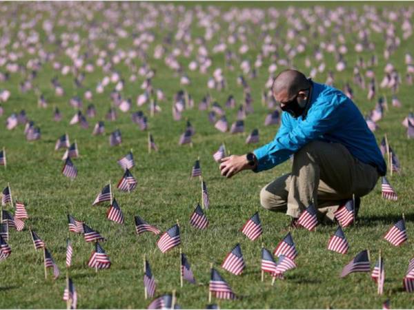 New York melaporkan 35,643 kematian, kekal negeri paling banyak mencatatkan korban diikuti Texas 24,414. Foto: agensi