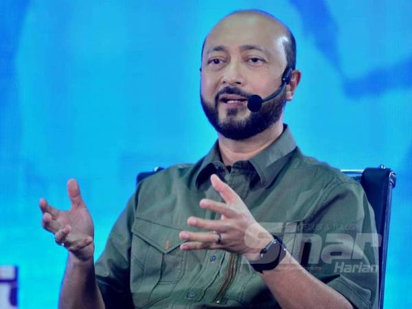 Mukhriz hadir di program Sinar Live, berlangsung di Auditorium Karangkraf. - FOTO - SINAR HARIAN / ASRIL ASWANDI SHUKOR