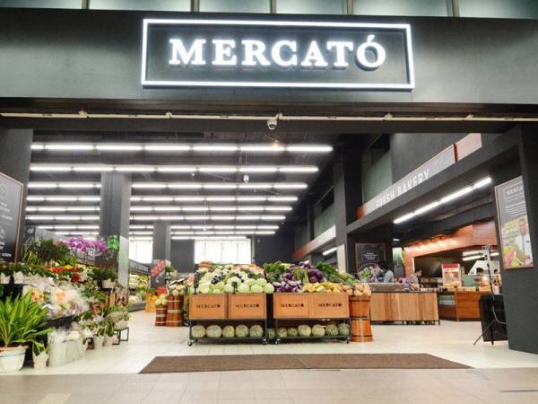 Mercato Solaris Mont Kiara kini beroperasi dan menawarkan pelbagai produk tempatan dan antarabangsa.