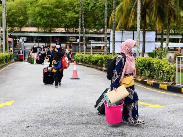 Pelajar IPT dibenar kembali ke kampus mulai 1 Mac