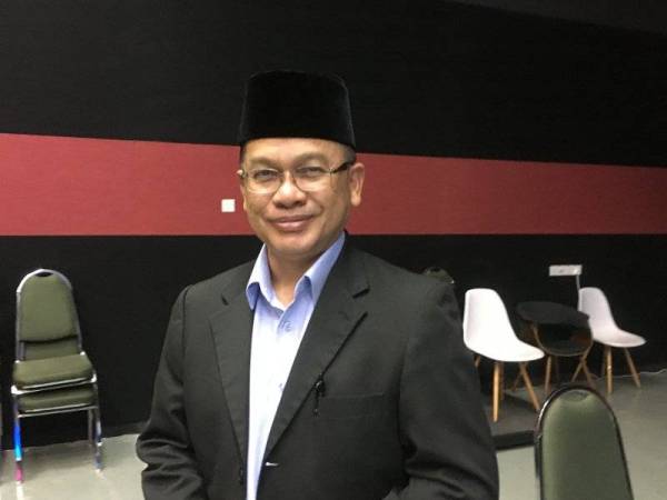 Datuk Dr Mohd Na’im Mokhtar