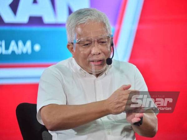 Hussamuddin ketika hadir pada Wacana Al-Quran Siri Ke-69 bertajuk Peralihan Kepimpinan#Demi Masa Depan di Studio F, Kumpulan Karangkraf di sini pada Khamis.FOTO: ASRIL ASWANDI SHUKOR