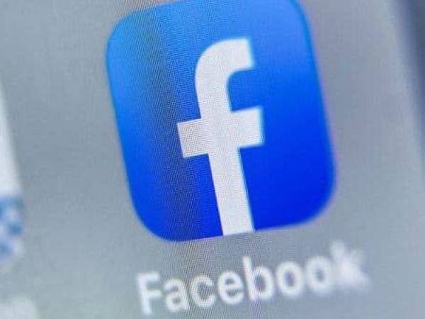 Perkhidmatan Facebook untuk sebahagian penduduk di Myanmar disekat beberapa hari selepas pihak tentera melakukan rampasan kuasa di negara itu. - Foto: AFP