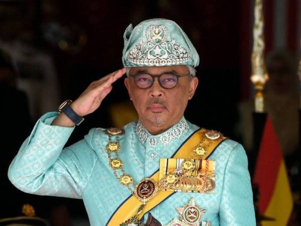 Al-Sultan Abdullah - Foto Fail Bernama