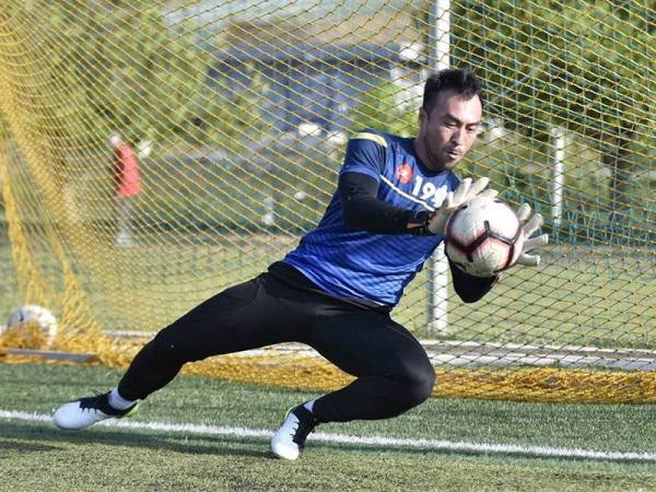 Khairul Fahmi terus beraksi dengan MUFC. - Foto MUFC