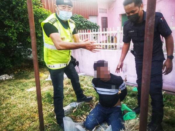 Suspek berusia 30 an berjaya ditahan selepas dia terlibat dalam satu kemalangan di kawasan Taman Wira Mergong.