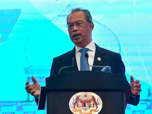 Muhyiddin menyampaikan Amanat Perdana sempena Setahun Malaysia Prihatin di Pusat Konvensyen Antarabangsa Putrajaya hari ini. - Foto Bernama