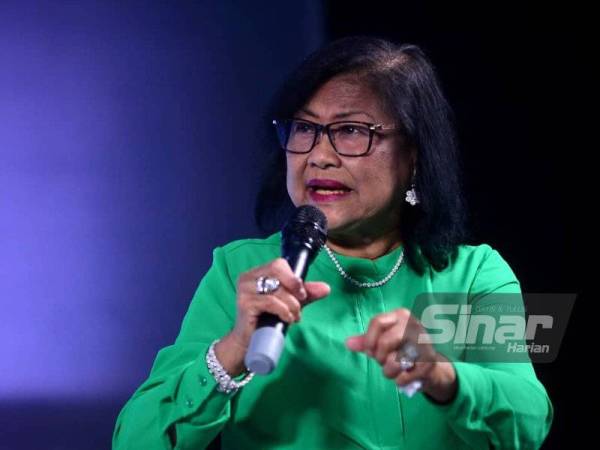 Rafidah (kanan) ketika ditemubual semasa program bual bicara, Mak Untuk Malaysia (MUM) sempena Kempen Rasuah. -Foto Sinar Harian ASRIL ASWANDI SHUKOR