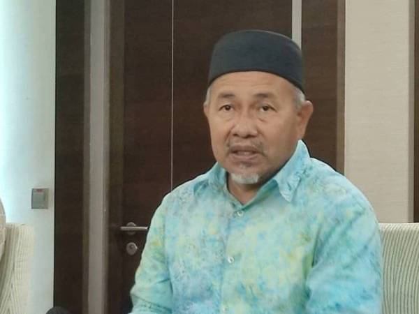 Tuan Ibrahim pada sidang akhbar sempena majlis sambutan ulang tahun KASA yang pertama.