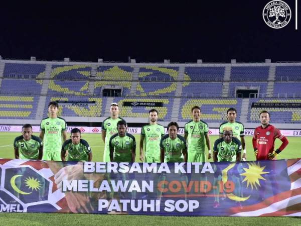 Melaka United kini jatuh ke tangga ke-10 Liga Super selepas dikenakan pemotongan tiga mata oleh FIB Pelesenan Kelab MFL. - Foto Melaka United Football Club