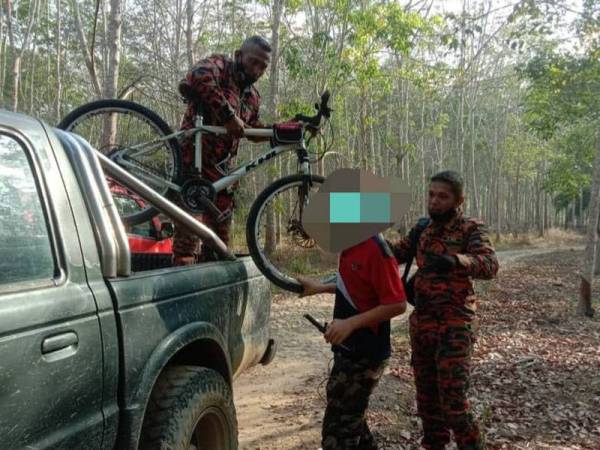 Remaja lelaki berkenaan berjaya diselamatkan anggota bomba yang melancarkan gerakan mencari dan menyelamat.