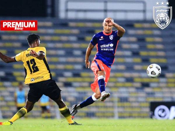 Aksi Insa ketika JDT menentang Perak FC di Stadium Perak, Ipoh pada 21 Mac Lalu.