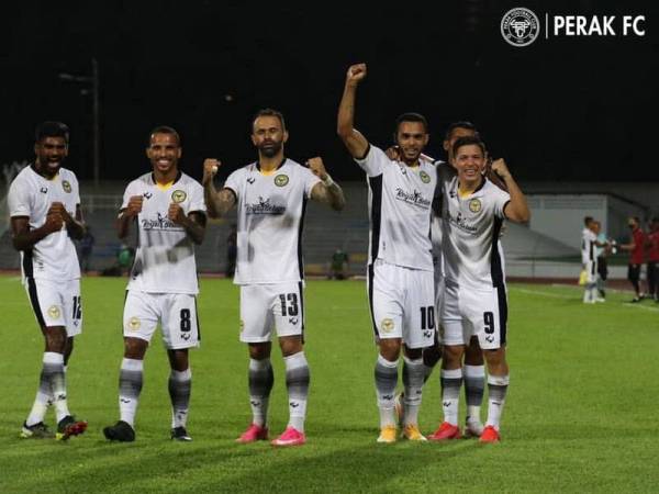 Perak FC hadir ke Stadium MBPJ dengan semangat baharu selepas meraih kemenangan ke atas UiTM FC. - Foto FB Perak FC