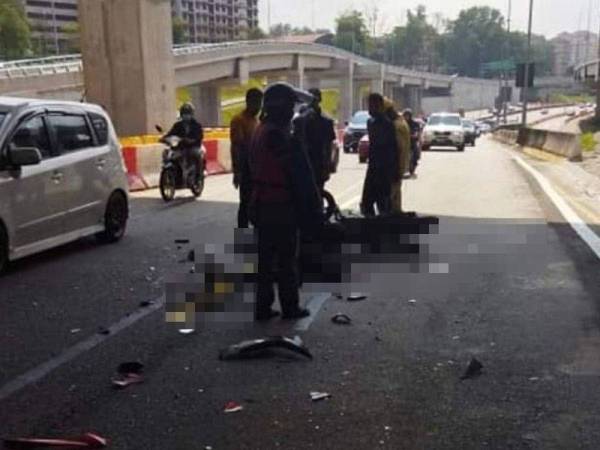 Gambar kejadian kemalangan di Lebuhraya DUKE tular di laman sosial.