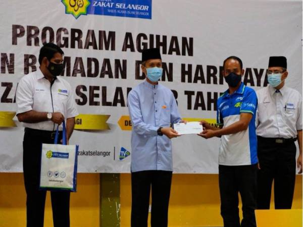 Lzs Agih Bantuan Zakat Rm28 Juta