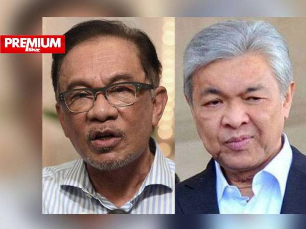 Keakraban hubungan Ahmad Zahid dan Anwar didakwa sudah terbina sejak sekian lama.