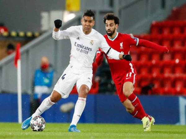 Antara aksi menarik perlawanan Liverpool menentang Real Madrid di Anfield awal pagi Khamis.