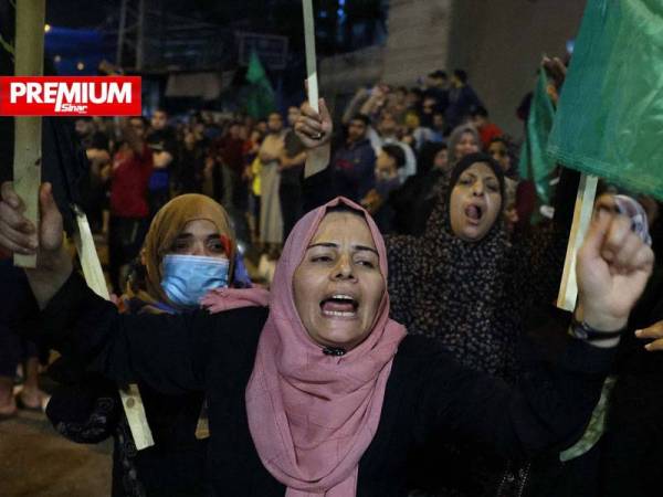 Sekumpulan wanita Palestin turut menyertai perhimpunan di Gaza.