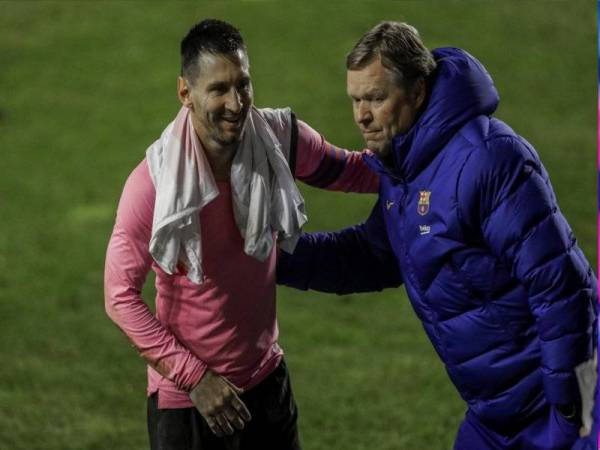 Koeman bersama bintang Barca, Lionel Messi