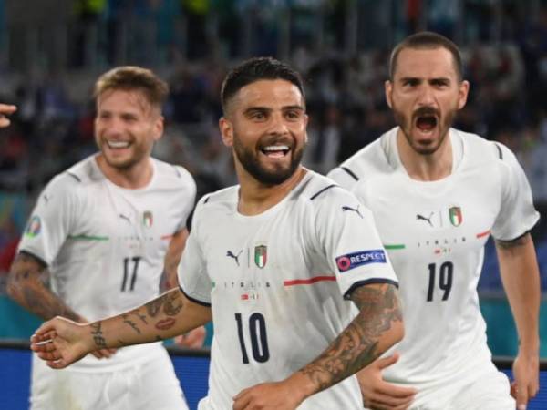 Insigne meledak gol ketiga The Azzurri untuk kemenangan selesa 3-0 ke atas Turki pada aksi Kumpulan A Euro 2020 di Stadium Olimpico, Rom awal pagi tadi.