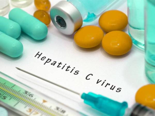 Malaysia negara pertama yang meluluskan penggunaan produk Ravida secara kombinasi dengan ubat lain untuk merawat jangkitan virus hepatitis C kronik (HCV). - Foto hiasan 123RF