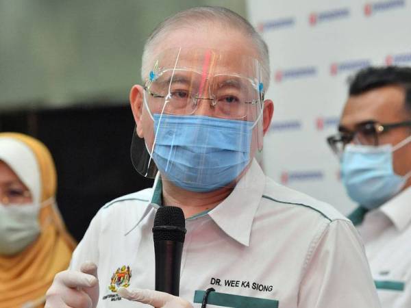 Datuk Seri Dr Wee Ka Siong