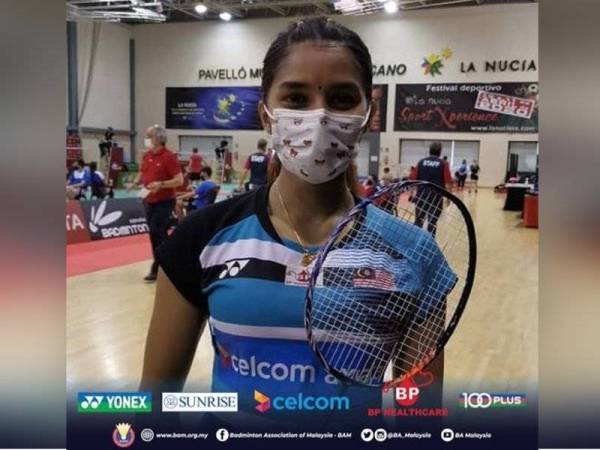 Kisona muncul juara Kejohanan Badminton Antarabangsa Sepanyol 2021 di La Nucia pada Sabtu. - Foto FB BAM