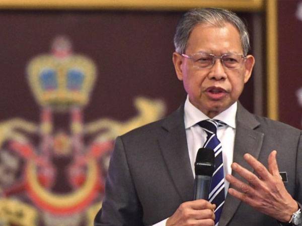 Mustapa Mohamed - Foto Bernama