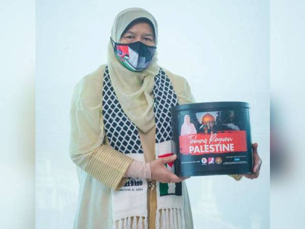 Zuraida mengajak rakyat Malaysia bersolidariti terhadap musibah yang melanda umat Islam di bumi Gaza.