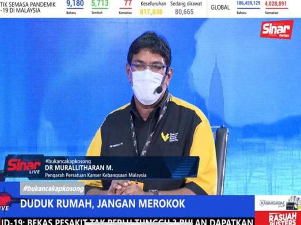 Dr Murallitharan semasa program Sinar Live bertajuk 'Duduk Rumah, Jangan Merokok' yang disiarkan di platform Sinar Harian pada Jumaat.