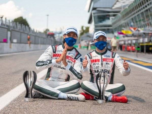 Jazeman (kanan) dan Sean menduduki tangga ketiha perlumbaan ‘4 Hours of Monza’ di Litar Monza, Itali malam tadi.