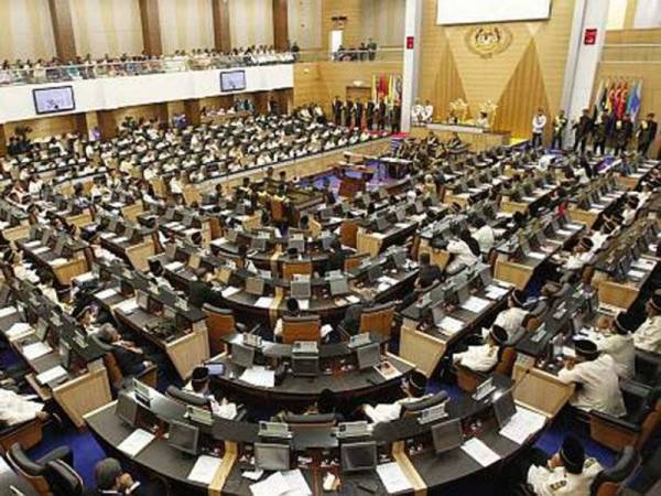 Tidak sampai 10 peratus ahli Parlimen yang masih belum mengisytiharkan harta masing-masing seperti yang disyorkan SPRM. - Gambar hiasan