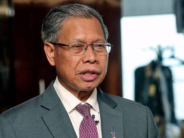  Datuk Seri Mustapa Mohamed