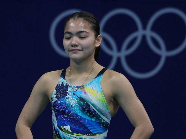 Nur Dhabitah ketika acara 3 meter (m) papan anjal wanita individu peringkat akhir pada temasya Olimpik Tokyo 2020 di Pusat Akuatik Tokyo pada Ahad. - Foto Bernama