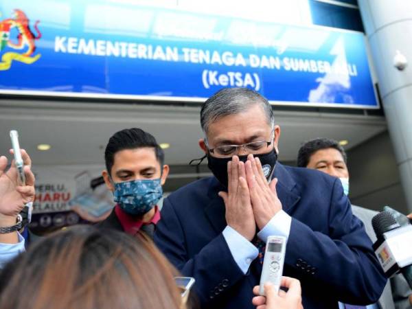 Shamsul Anuar meluangkan masa lebih satu jam bertemu dengan pegawai kanan dan kakitangan kementerian buat kali terakhir di Wisma Sumber Asli, Putrajaya pada Rabu.. - FOTO SINAR HARIAN/ HALIM WAHID