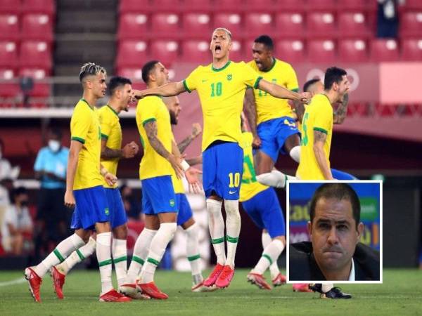 Pemain Brazil meraikan kejayaan mara ke final acara bola sepak Sukan Olimpik Tokyo 2020 setelah menewaskan Mexico pada Selasa. Gambar kecil: Jardine - Foto Reuters. (gambar kecil: Jardine)