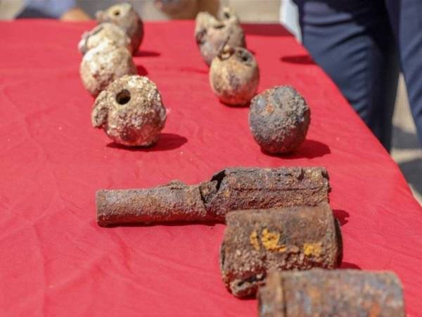 Sebanyak 782 bom tangan era Perang Dunia I dijumpai di tapak bersejarah Amida Mound. - Foto Agensi Anadolu