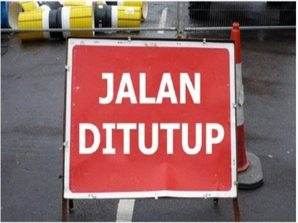 Penutupan jalan dan lencongan trafik akan dilaksanakan di persimpangan lampu isyarat dari Jalan Sultan Azlan Shah menghala ke Lebuh Raya Sultan Iskandar (Lebuh Raya Mahameru) mulai hari ini hingga 11 April 2022. - Foto Bernama