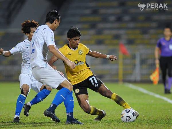 Penyokong Bola Sepak Perak yakin Perak FC kekal di Liga Super musim depan. FOTO: FB Perak FC