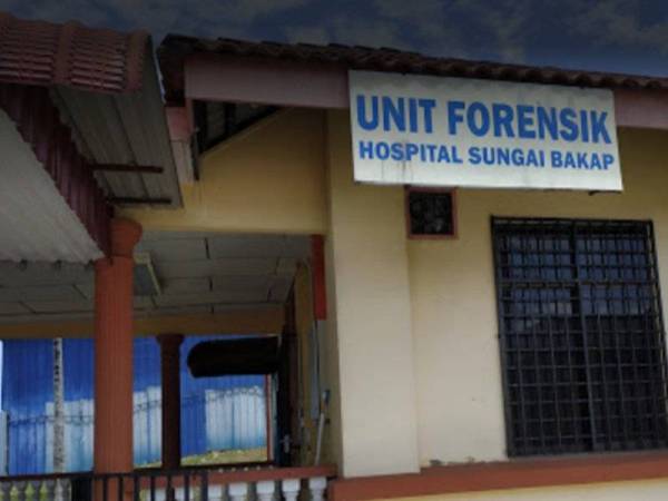 Unit Forensik Hospital Sungai Bakap mengesan waris kepada seorang lelaki yang meninggal dunia pada 8 Ogos lepas untuk urusan pengebumian. - Foto sumber internet