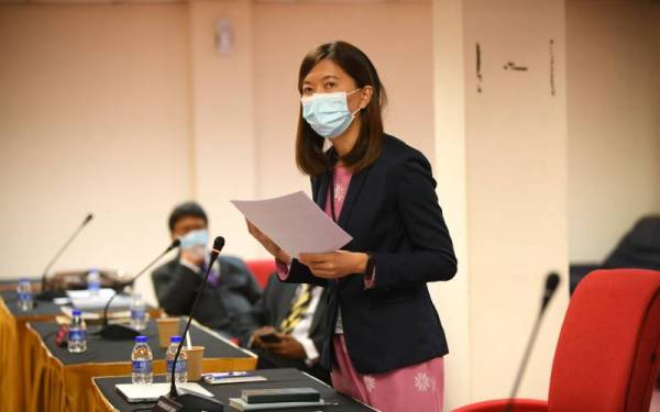 Sandrea ketika membahaskan Usul Menyembah Ucapan Tahniah Serta Menjunjung Kasih atas Penzahiran Titah DiRaja Sultan Perak Darul Ridzuan pada Sidang Dewan Undangan Negeri (DUN) Perak pada Jumaat. - Foto Urusetia Dewan Negeri Perak