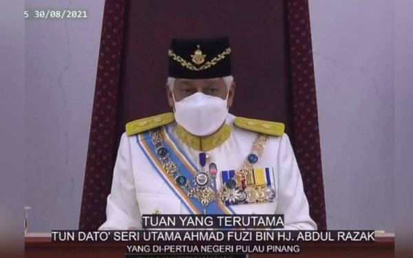 Ahmad Fuzi berucap pada Majlis Perasmian Mesyuarat Pertama Penggal Keempat DUN Pulau Pinang Ke-14 di Georgetown pada Isnin.